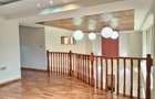 5 Bed Townhouse with En Suite in Lavington - 3