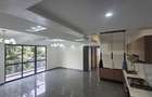 Serviced 3 Bed Apartment with En Suite at Riverside Drive - 1