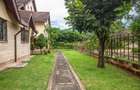 5 Bed House with En Suite in Runda - 15