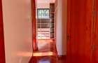 6 Bed Townhouse with En Suite in Loresho - 7