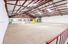 28,602 ft² Warehouse with Fibre Internet in Industrial Area - 4