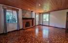 5 Bed House with Garden in Rosslyn - 6