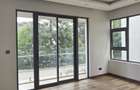 6 Bed Villa with En Suite at Lavington - 12