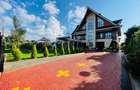6 Bed House with En Suite at Daykio - 3