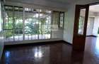 4 Bed Townhouse with En Suite in Muthaiga - 3