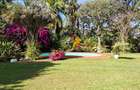1 Bed House with En Suite at Rosslyn - 12