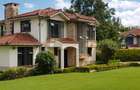 4 Bed House with En Suite at Rosslyn Redhil - 12