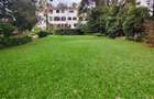 6 Bed House with En Suite in Nyari - 3
