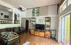 4 Bed Townhouse with En Suite in Rhapta Road - 4