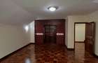 5 Bed Villa with En Suite in Lavington - 12