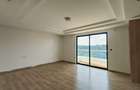 4 Bed Apartment with En Suite at 5Th Parklands Avenue - 5