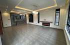4 Bed House with En Suite at Membley - 2