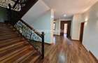 4 Bed House with En Suite in Runda - 19