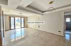 3 Bed Apartment with En Suite in Riverside - 2