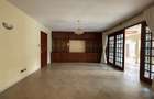 5 Bed House with En Suite in Runda - 16