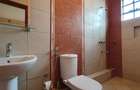4 Bed Apartment with En Suite at 2Nd Parklands Avenue - 14
