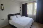Serviced 2 Bed Apartment with Swimming Pool in Riverside - 9
