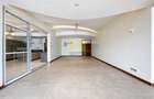 5 Bed Apartment in Spring Valley - 3