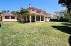 4 Bed Townhouse with En Suite in Runda - 12