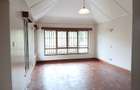 5 Bed Villa with En Suite in Runda - 13