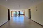 3 Bed Apartment with En Suite at Riverside - 15