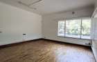 300 m² Commercial Property with Service Charge Included in Westlands Area - 12