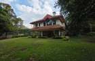 5 Bed Townhouse with En Suite in Rosslyn - 1