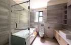 5 Bed Townhouse with En Suite in Lavington - 18
