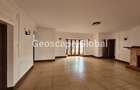 5 Bed House with En Suite in Gigiri - 14