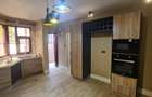 5 Bed Townhouse with En Suite at Karen - 6