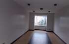 3 Bed Apartment with En Suite in Riverside - 16