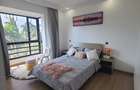 3 Bed Apartment with En Suite in Riverside - 13
