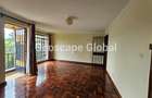 5 Bed House with En Suite in Runda - 9