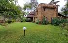 5 Bed House with En Suite at Lake View - 5