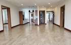3 Bed Apartment with En Suite in Parklands - 5