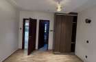 5 Bed Townhouse with En Suite in Lavington - 11