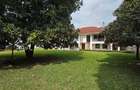 5 Bed House with En Suite in Runda - 2