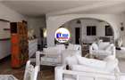 8 Bed House with En Suite in Watamu - 16