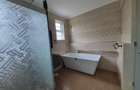 4 Bed House with En Suite in Thome - 8