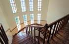 5 Bed House with En Suite in Runda - 9