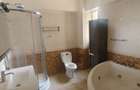 4 Bed Apartment with En Suite in Kilimani - 12