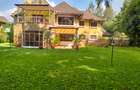 5 Bed Townhouse with En Suite in Runda - 1