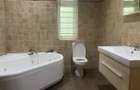 5 Bed Townhouse with En Suite in Rosslyn - 13