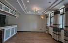 5 Bed Townhouse with En Suite in Lavington - 4