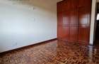 3 Bed Apartment with En Suite at Brookside - 17