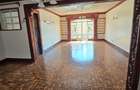 3 Bed Apartment with En Suite at Riverside Drive - 14