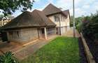 5 Bed House with En Suite in Runda - 24