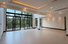 5 Bed Townhouse with En Suite in Kitisuru - 1