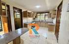 4 Bed Townhouse with En Suite at Redhill Road - 6