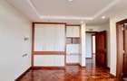 3 Bed Apartment with En Suite in Riverside - 4